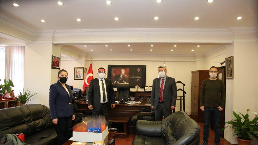 Tunceli BİLSEM'den İl Emniyet Müdürlüğüne 50 Adet Siperlik Teslim Edildi