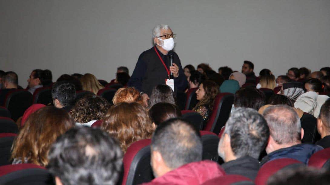 Aytaç Açıkalın Prof. Dr. Tunceli'de Eğitim Yöneticileri ve Öğretmenlerle Buluştu