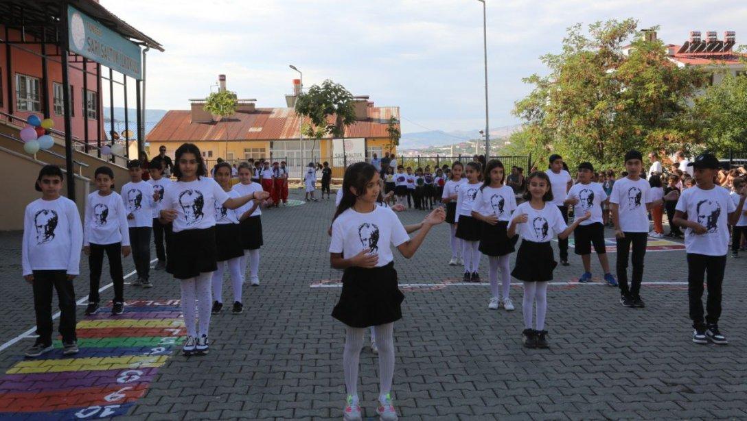 İlköğretim Haftası Coşkuyla Kutlandı