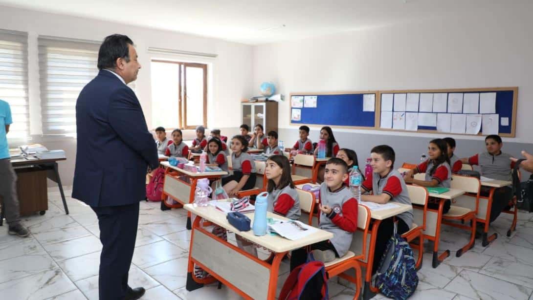 İl Müdürümüz Sayın Bahameddin Karaköse, Şehit Nurgül-Bayram Aladağ İlkokulunu Ziyaret Etti
